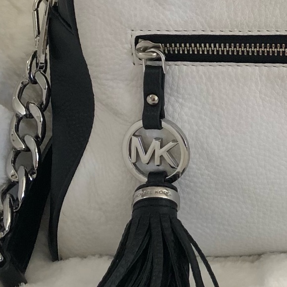 Michael Kors Black White Pebbled Leather Medium Knox Tassel Satchel. - Picture 14 of 15
